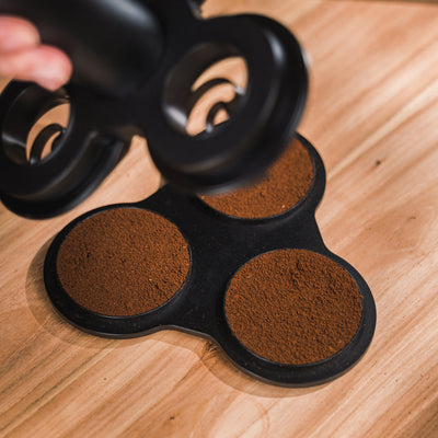 OmniVolto - Automatic Coffee Grounds Distributor